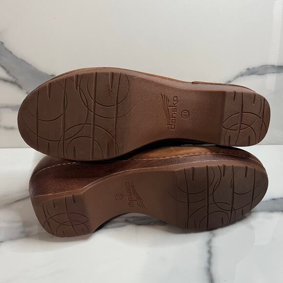 Dansko NWOB Women's Brown Leather Meghan Boots Sz 41 Sz 10.5 Festival Boho Clogs - Picture 7 of 7
